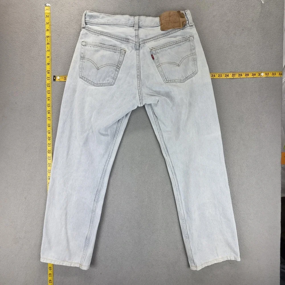 Vintage Levis 501 Jeans Mens‎ Blue Light Wash Button Fly Made In USA Fits 30x26